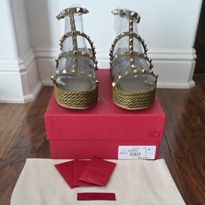 Valentino Torchon Rockstud Flatform In Army Green  NWT Size 41